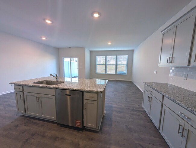 Foto del edificio - 1662 Hallview Ct