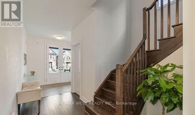 Photo du bâtiment - 2132 Wilson St