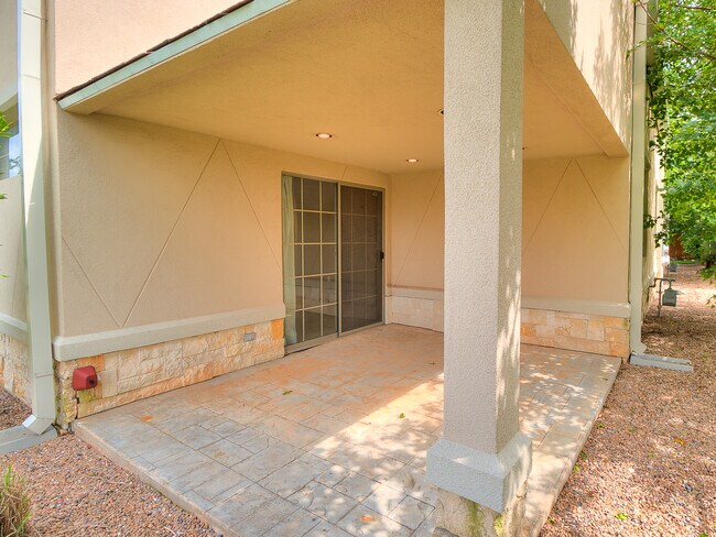 Foto del edificio - Casita Blanca