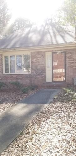 Foto del edificio - 7094 Williamsburg Dr