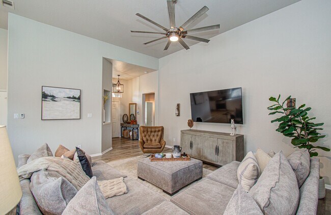 Building Photo - 21379 Village Crossing Ln