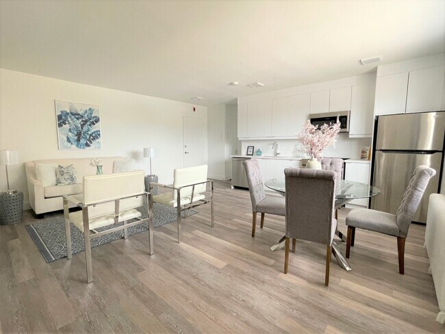 Photo du bâtiment - 1191 Birchmount Rd