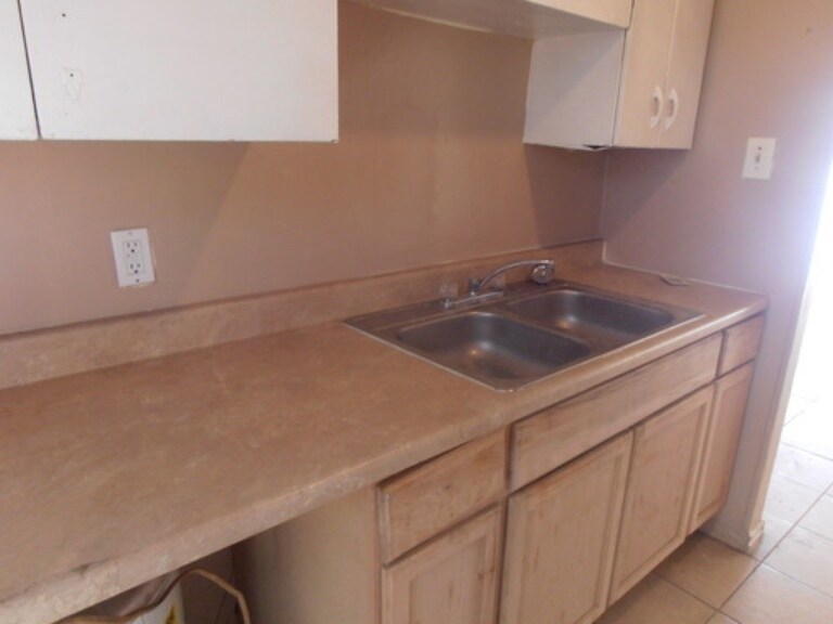 Interior Building Photo - 1301 E Ogden Ave