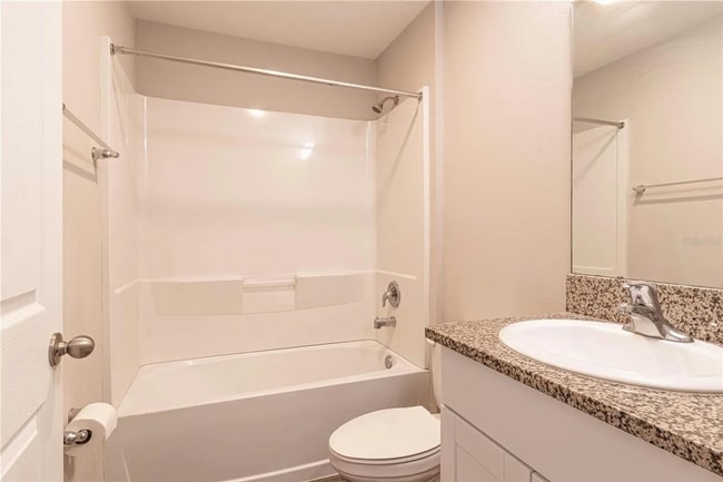 Building Photo - Beautiful Southside Lakeland Home! Ready f...