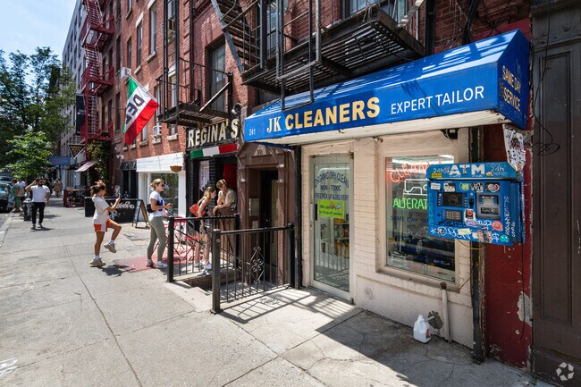 Foto del edificio - 241 Mulberry St