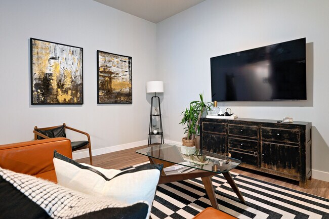 Foto del edificio - 8125 N 23rd Ave