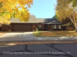 Foto del edificio - 1512 Bear Creek Dr