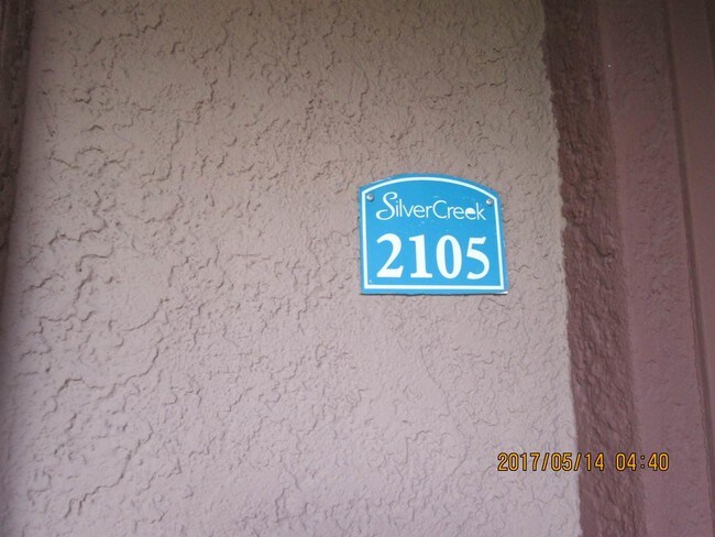 Foto del edificio - 6850 Sharlands Ave