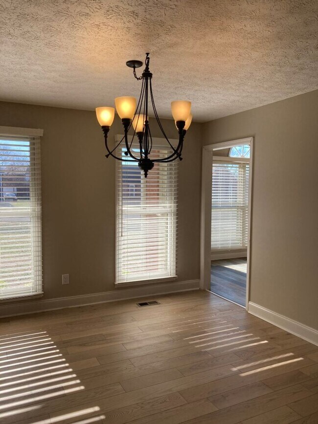 Foto del edificio - Lebanon Home in Summer Crest