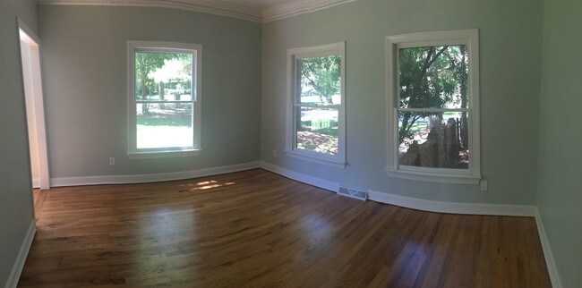 Foto del edificio - 4 br, 2.5 bath House - 123 Dorchester Ave.