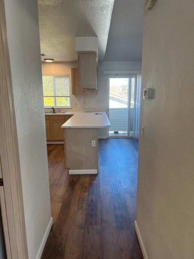 Building Photo - 3044 Sheraton Ct