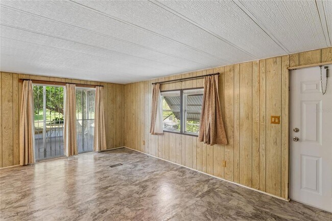 Foto del edificio - 6601 Sutherland Ave