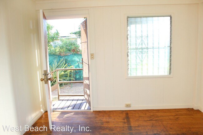 Foto del edificio - 3 br, 1 bath House - 87-138 B Kahau Street