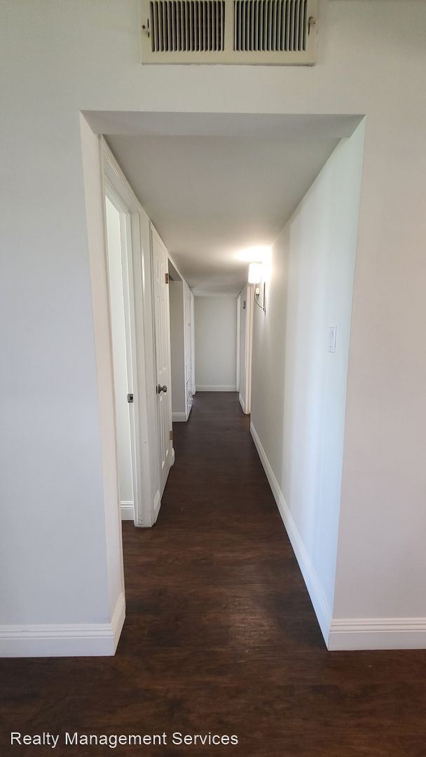 Building Photo - 3 br, 1.5 bath House - 3512 Argent Street