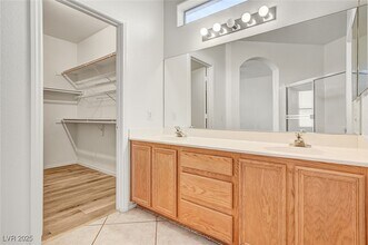 Building Photo - 2914 Pumpkin Harvest Ave