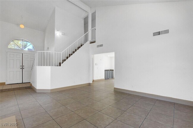 Foto del edificio - 2536 Charteroak St