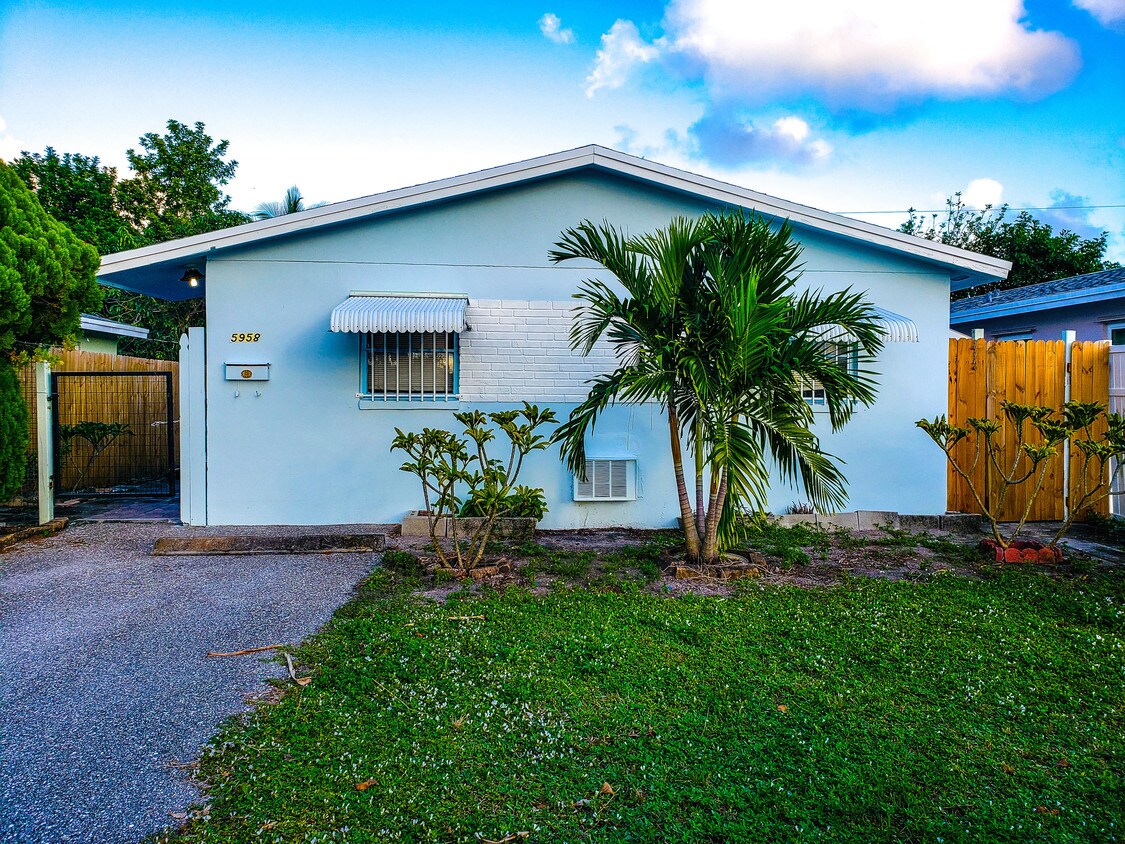 5958 Haverhill Road - 5958  Haverhill Road