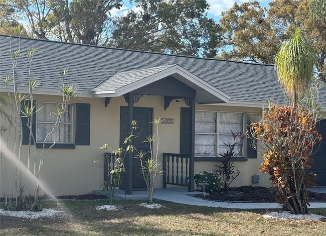 Building Photo - 2226 Fairfield Ave