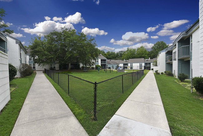 Building Photo - The Everly Apartments | Little Rock, AR