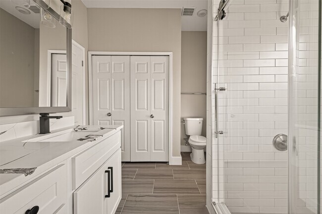 Foto del edificio - 6619 Misty Dale Dr