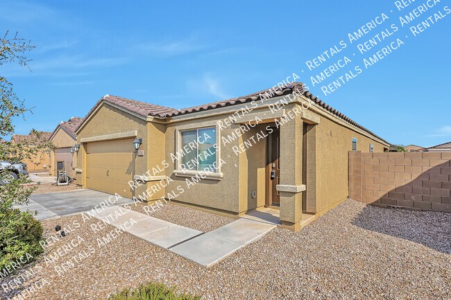 Building Photo - Magma Ranch Home