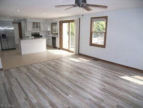 Building Photo - 32156 S Roundhead Dr