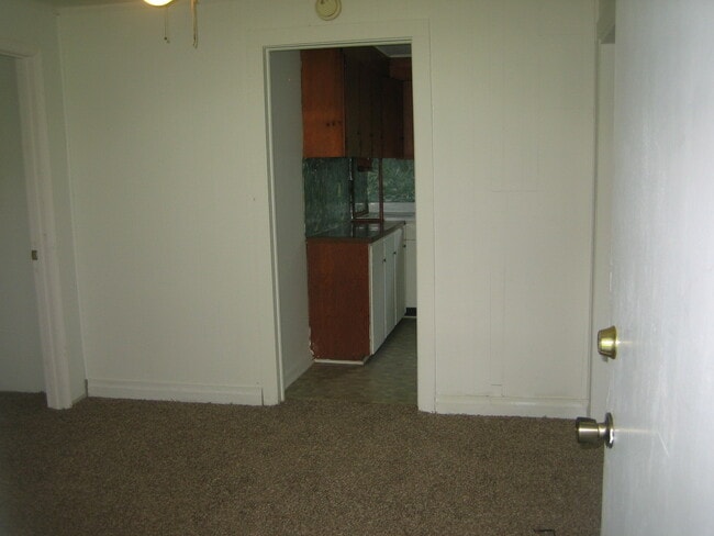Foto del edificio - 740 Reservoir Rd