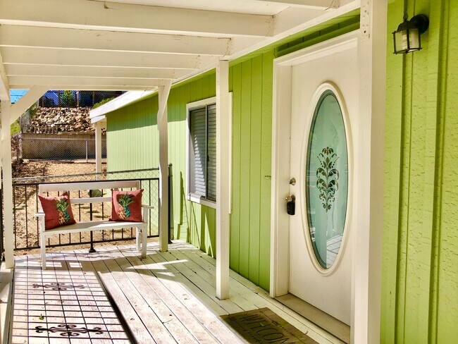 Foto del edificio - Awesome Updated Single Story in The Darling "Farm" Community of Wildomar, Close to Everything, bu...