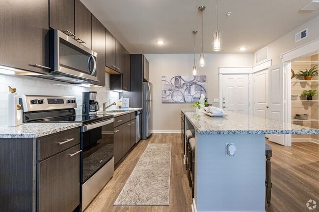 Foto del edificio - Modern Spaces + Lease Today & Save