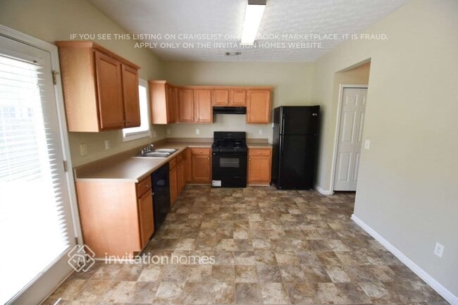 Building Photo - 210 Arrowhead Ln