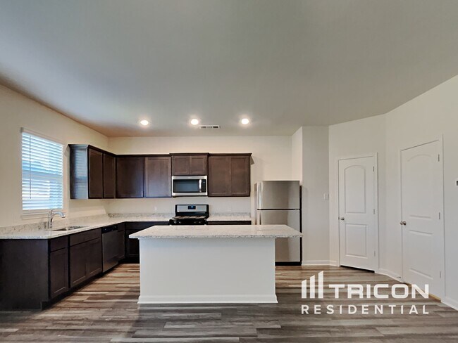 Foto del edificio - 837 Mallorie Ln