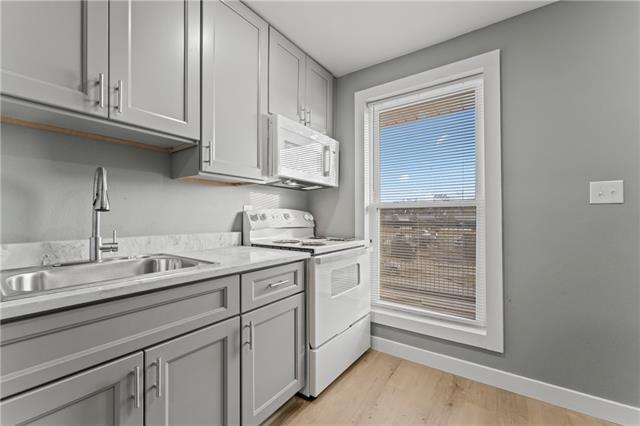 Foto del edificio - 103 N Scanlan St