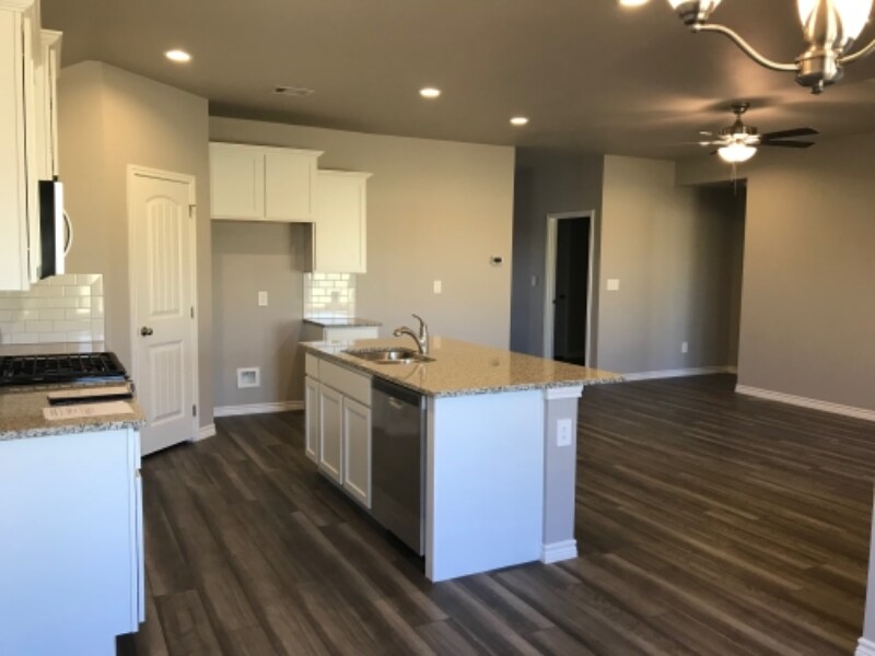 Building Photo - 1258 Breebry
