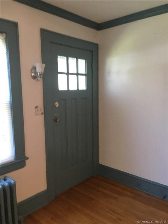 Building Photo - 96 Kenwood Ave