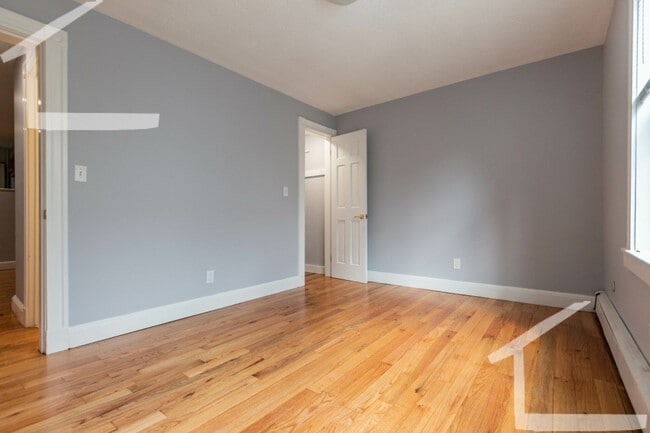 Building Photo - What a deal - Avail for May or June! Allston 1-bed with Heat/Hot Water Incl