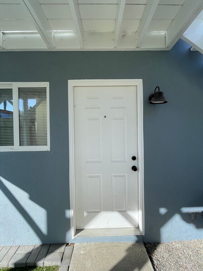 Foto del edificio - One Bedroom Southside Apartment with Garage!