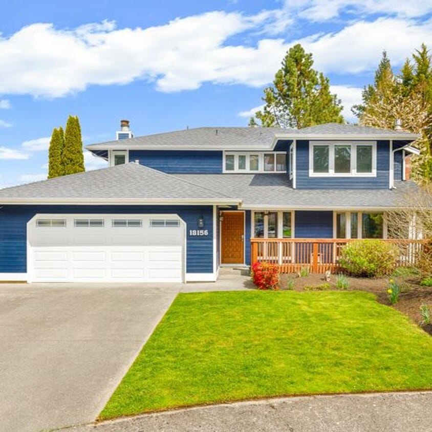 Primary Photo - Secluded Lake Sammamish 3 bedroom plus bon...