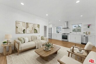 Building Photo - 2948 Exposition Blvd