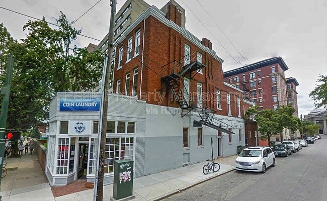 Foto del edificio - 511 Ryland St