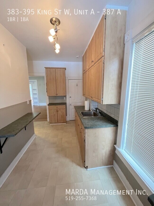 Photo du bâtiment - CHARMING 1 BED/1BATH - DOWNTOWN CHATHAM - ...