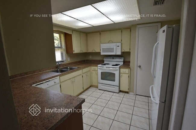 Foto del edificio - 1517 Kestrel Way