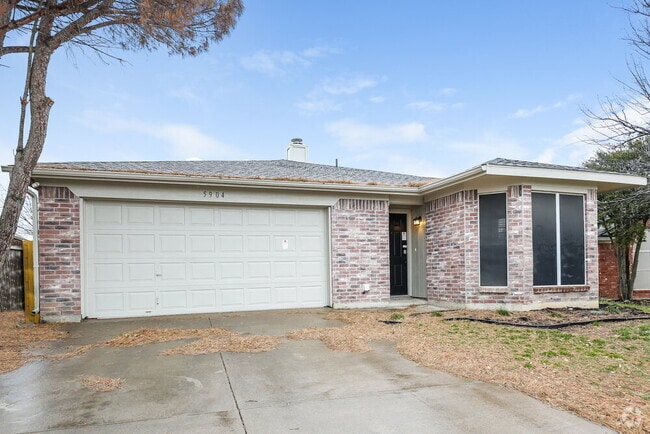 Building Photo - 5904 Heatherglen Terrace