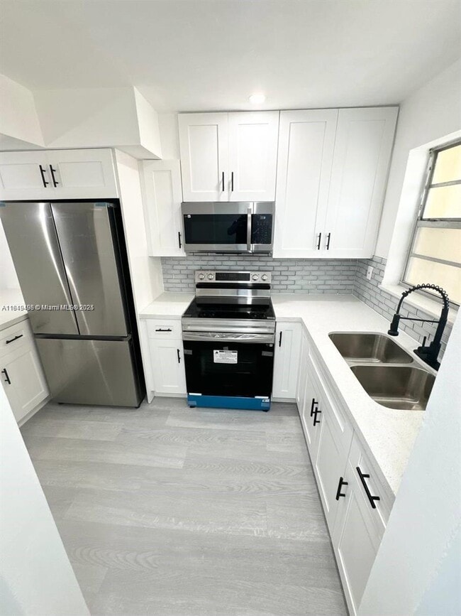 Foto del edificio - 453 SW 2nd St