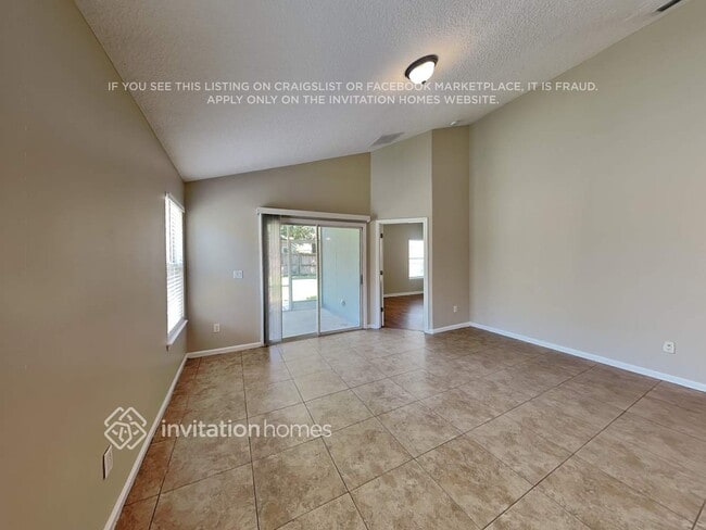 Building Photo - 1068 Moosehead Dr