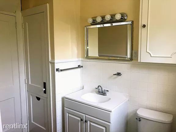 Building Photo - 3 br, 2 bath House - 1106 Jackson Street Ext