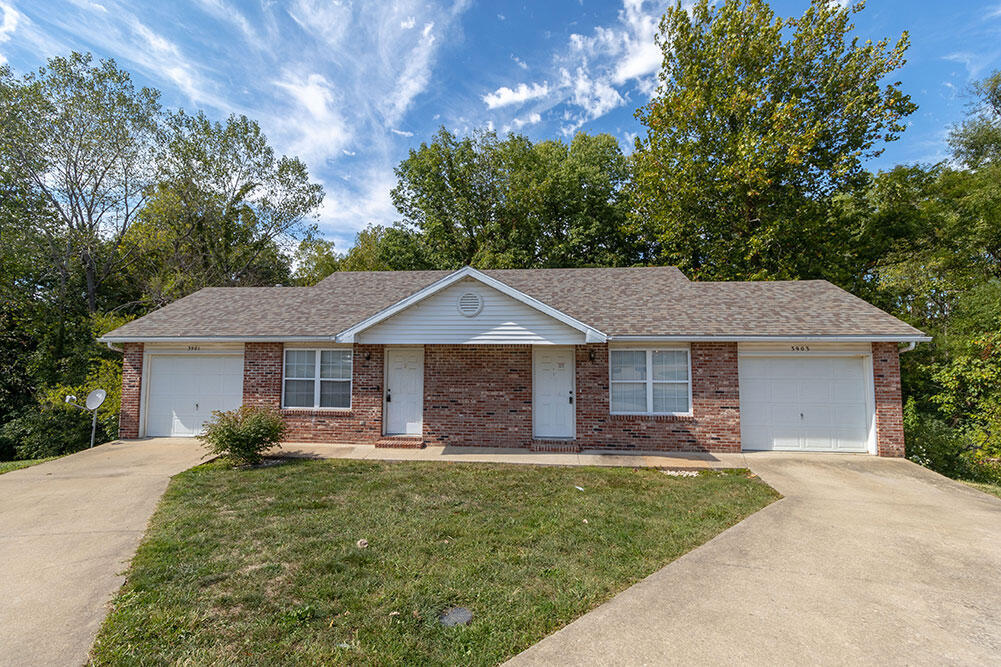 Primary Photo - 3901 Olympic Ct