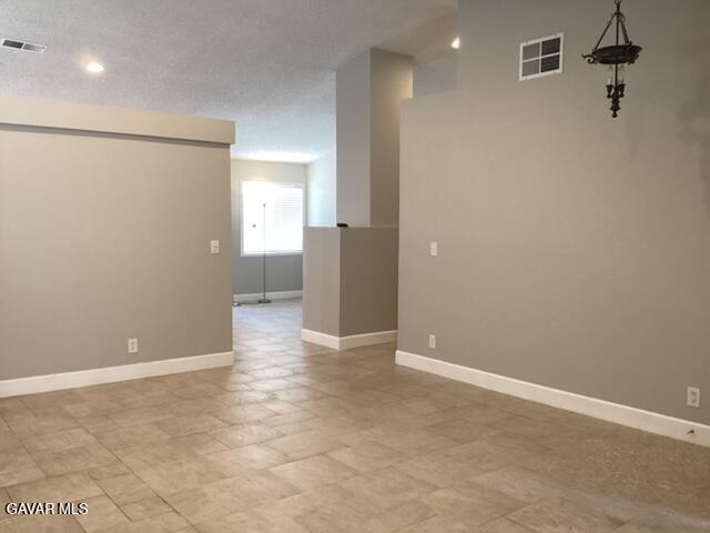 Foto del edificio - 1108 Oakwood Ln