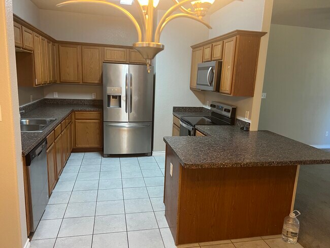 Building Photo - 1920 Elizabeth St