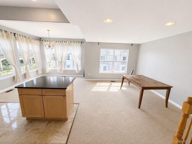 Foto del edificio - 1-92 White Sands Way