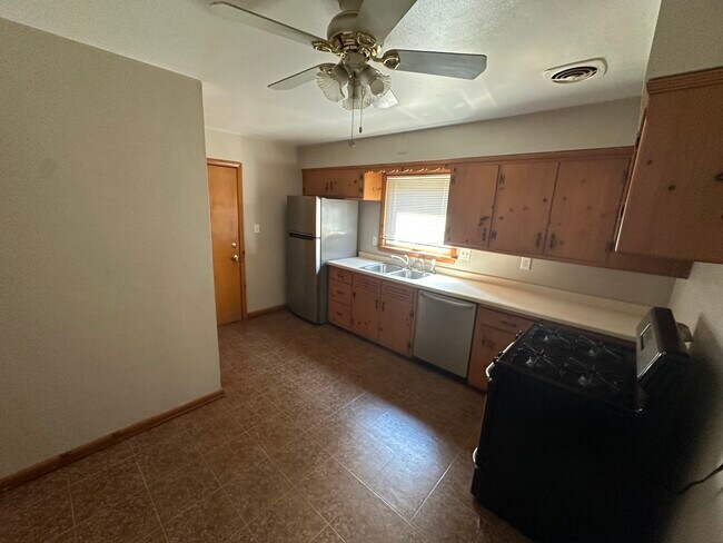 Building Photo - 3629 N 84th St